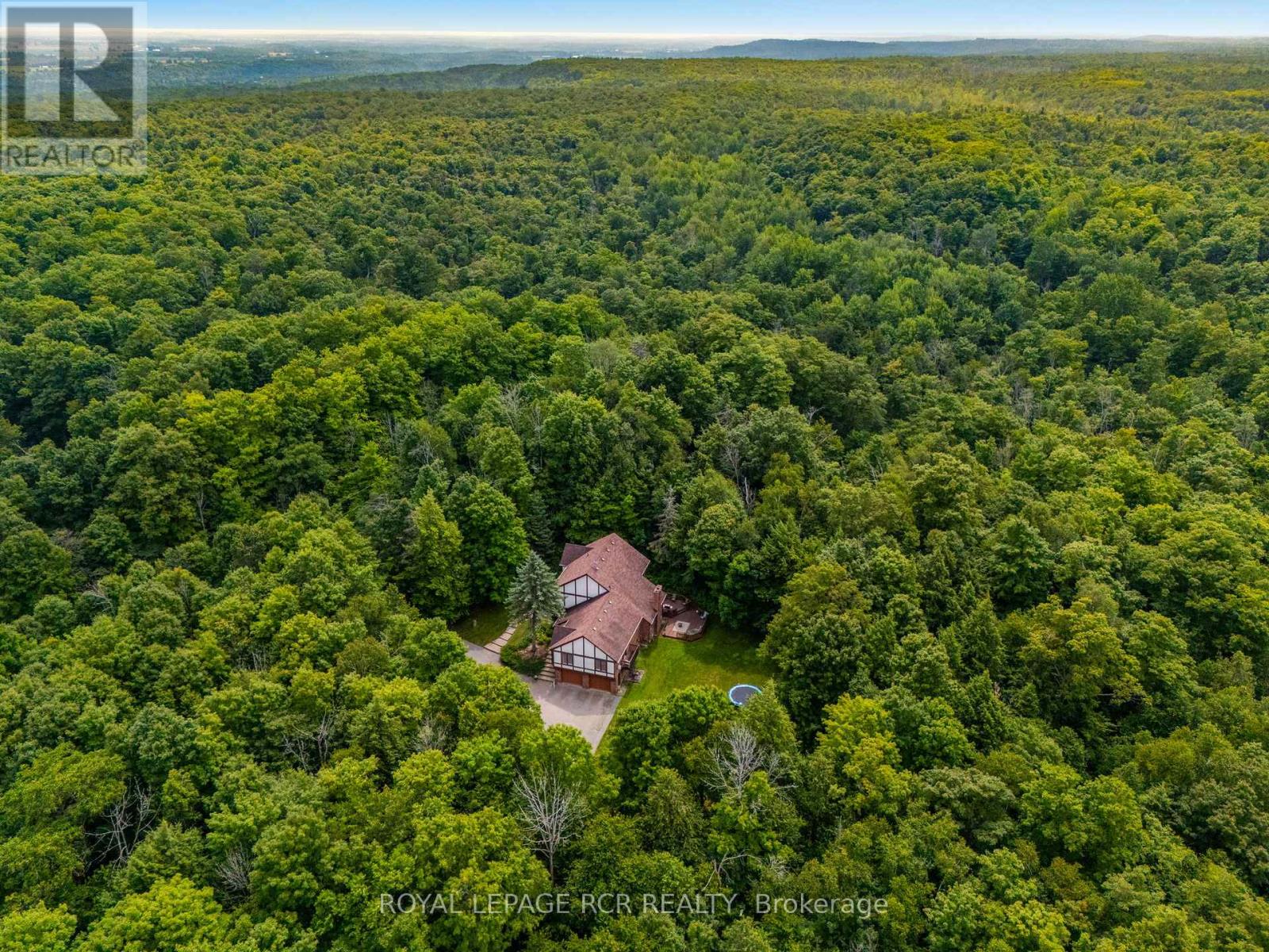 Photo 46 of 832 Boston Mills Road, Caledon ON