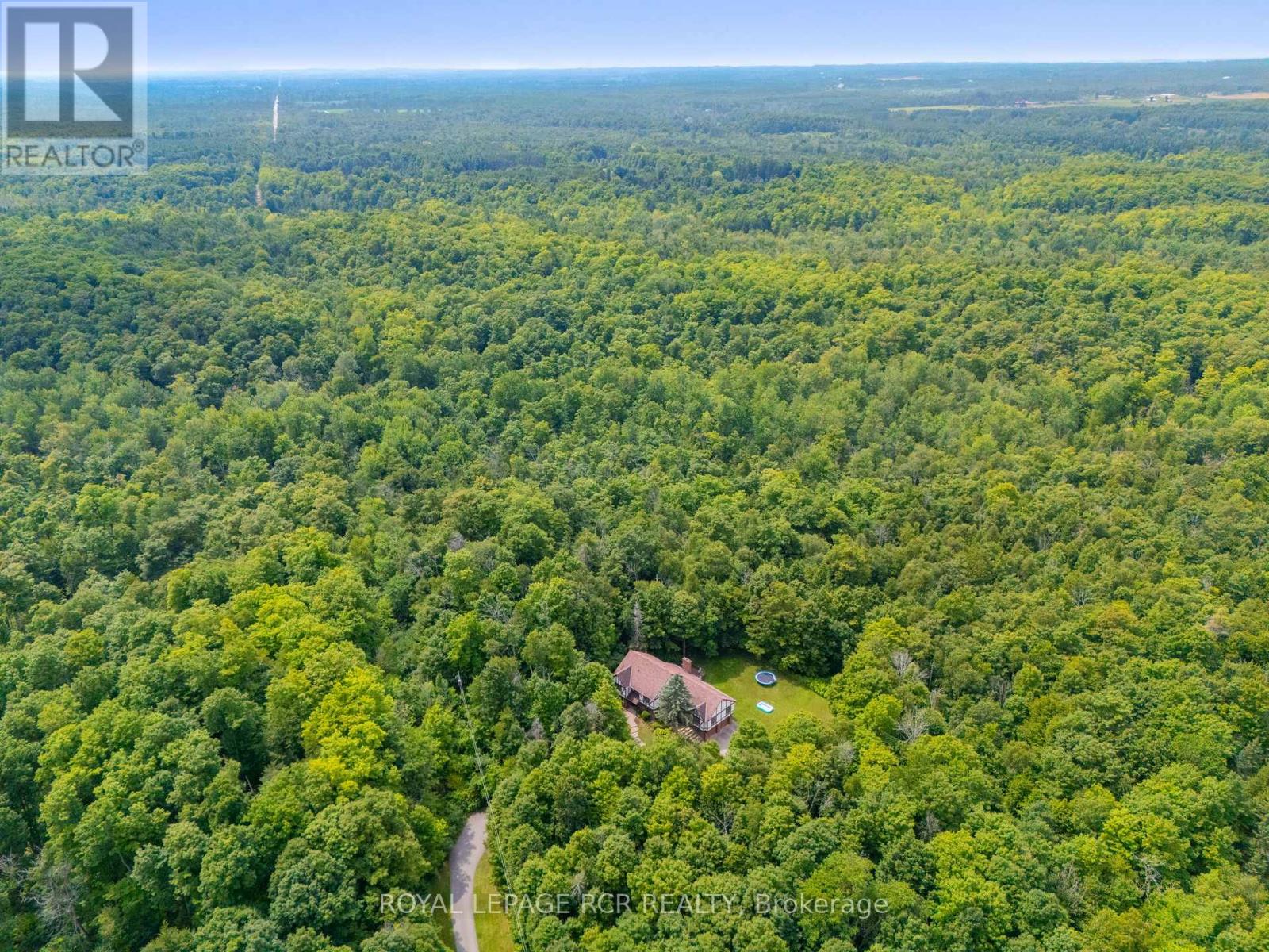 Photo 49 of 832 Boston Mills Road, Caledon ON