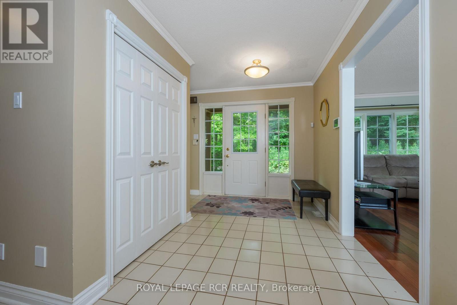 Photo 6 of 832 Boston Mills Road, Caledon ON