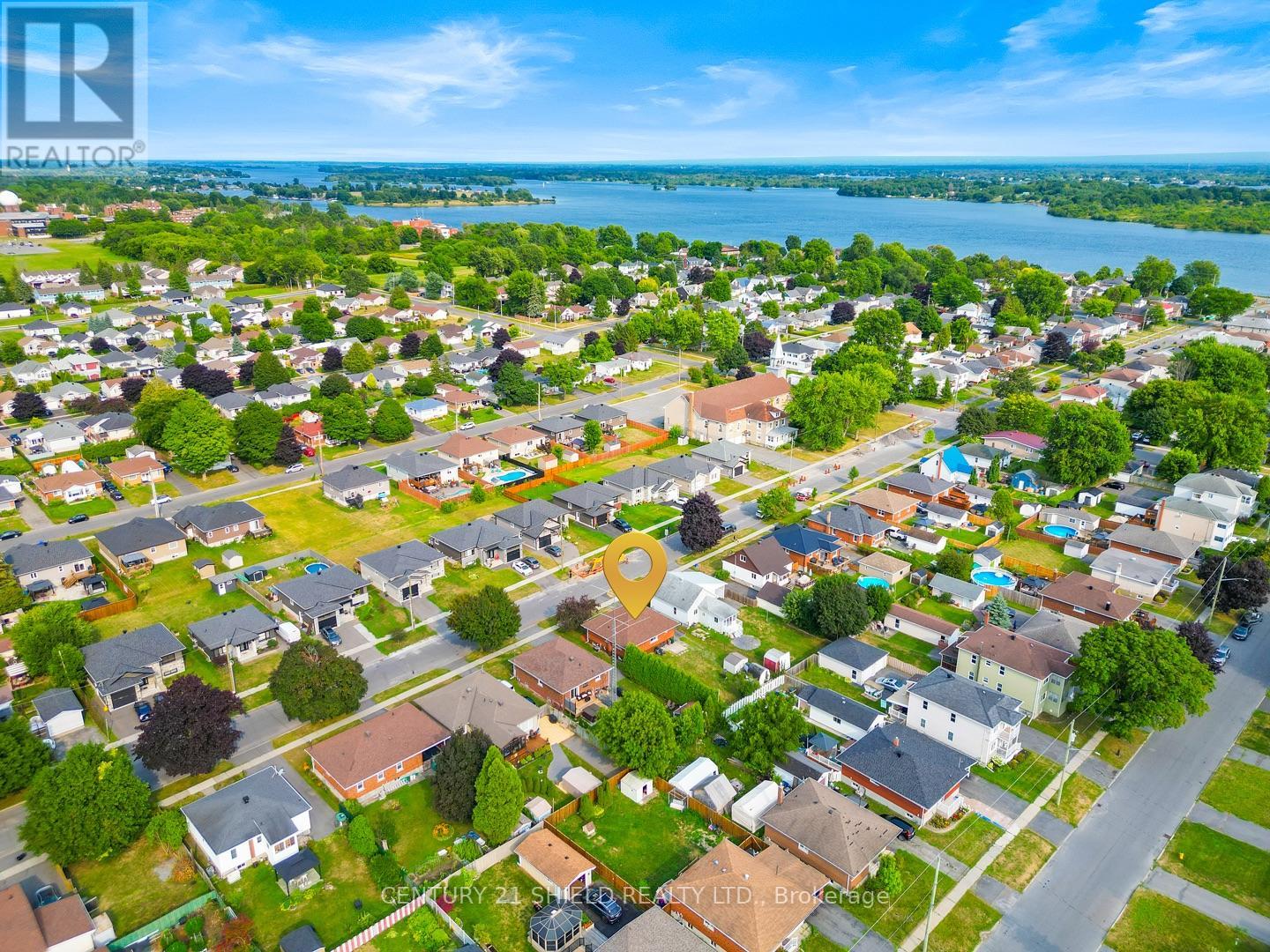 Photo 26 of 119 Anthony Street, Cornwall ON