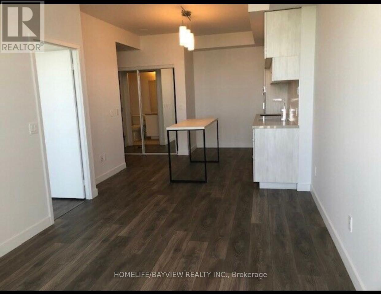 Photo 9 of 4707 8 Eglinton Avenue E, Toronto ON
