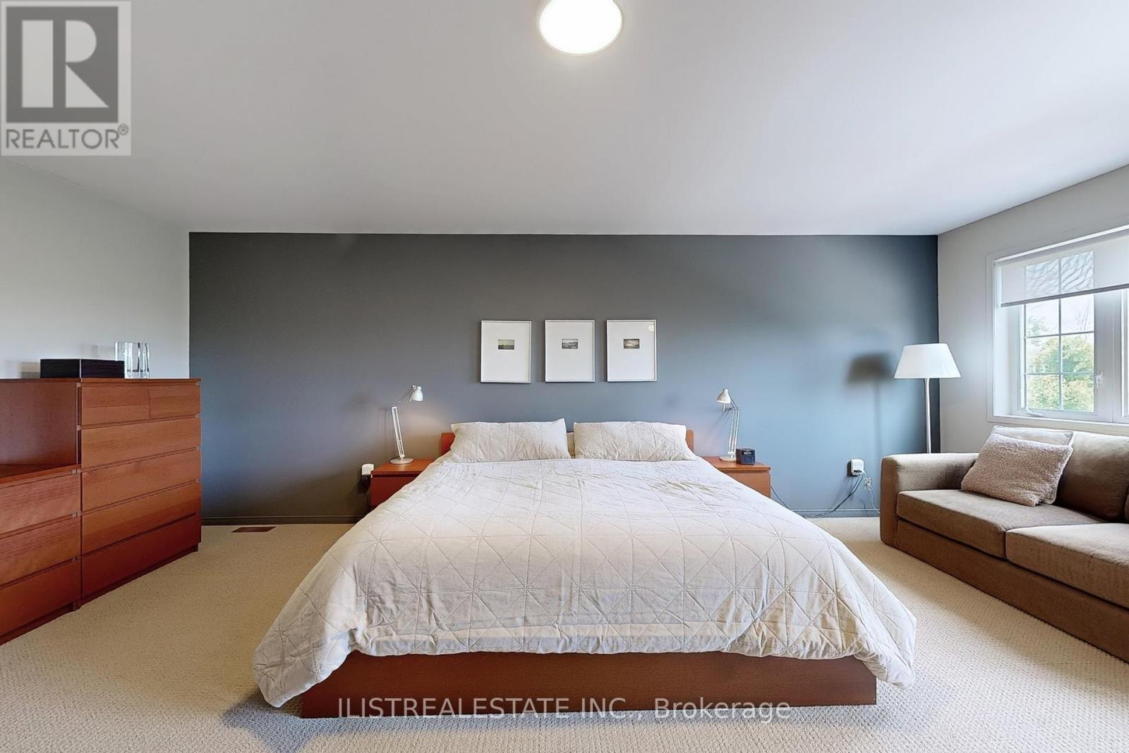 Photo 23 of 50 Moynahan Crescent, Ajax ON