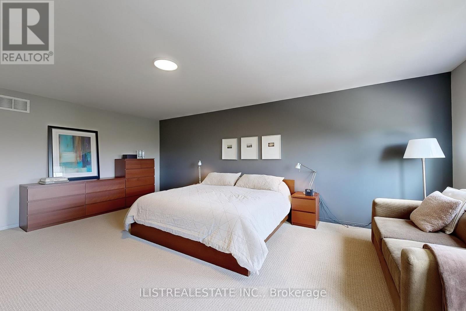 Photo 24 of 50 Moynahan Crescent, Ajax ON