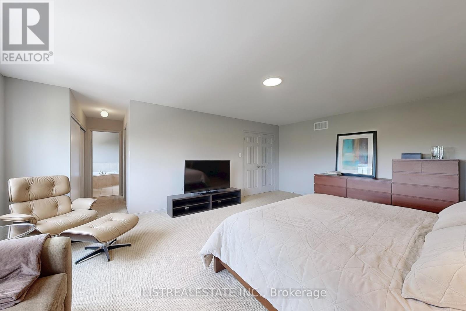 Photo 25 of 50 Moynahan Crescent, Ajax ON
