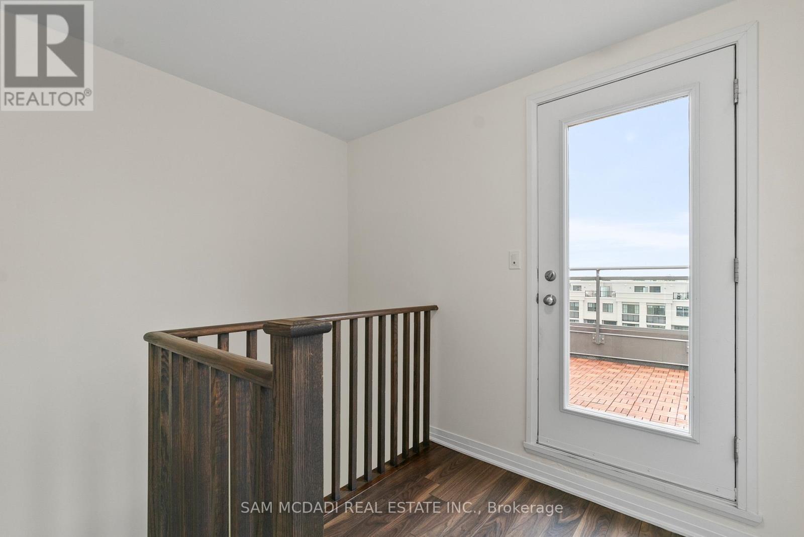 Photo 1 of 39 650 Atwater Avenue, Mississauga ON
