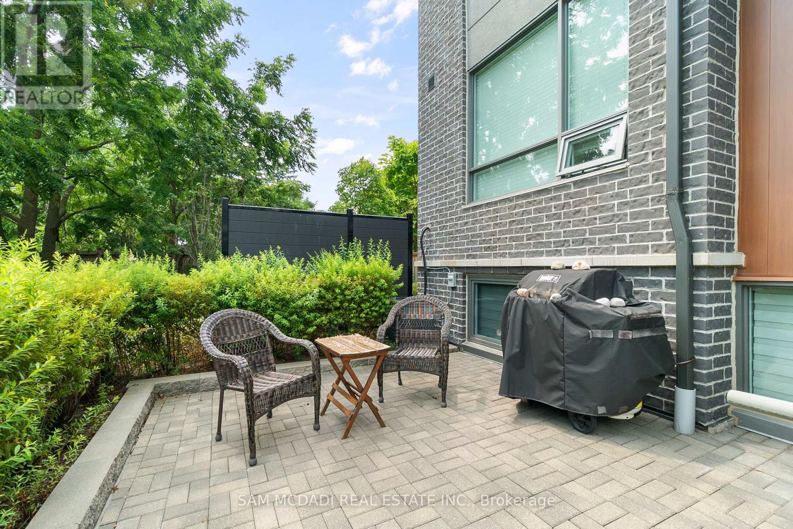 Photo 33 of 39 650 Atwater Avenue, Mississauga ON