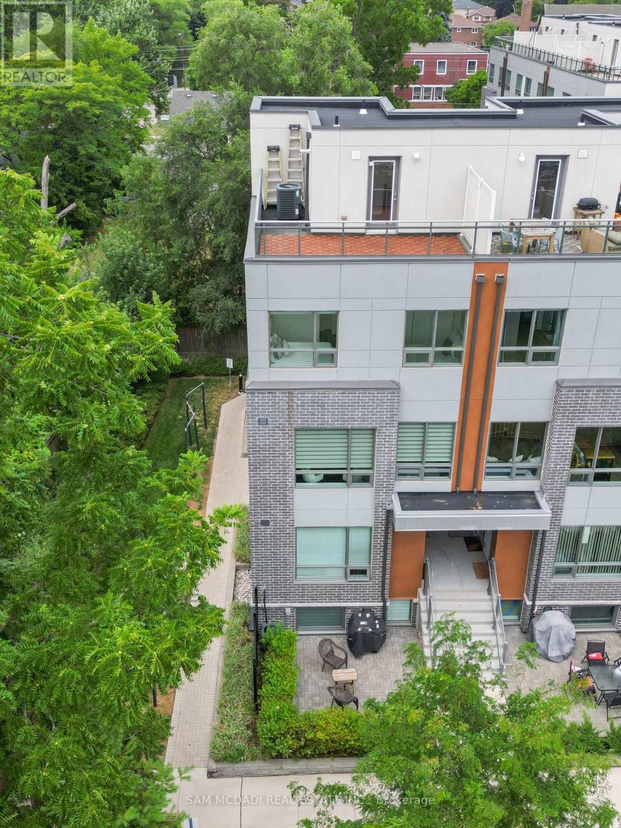 Photo 7 of 39 650 Atwater Avenue, Mississauga ON