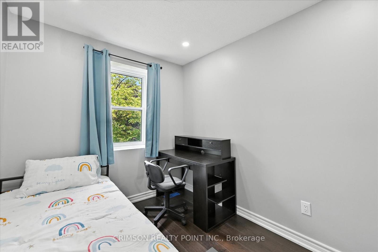 Photo 31 of 37 235 Bronte Street S, Milton ON
