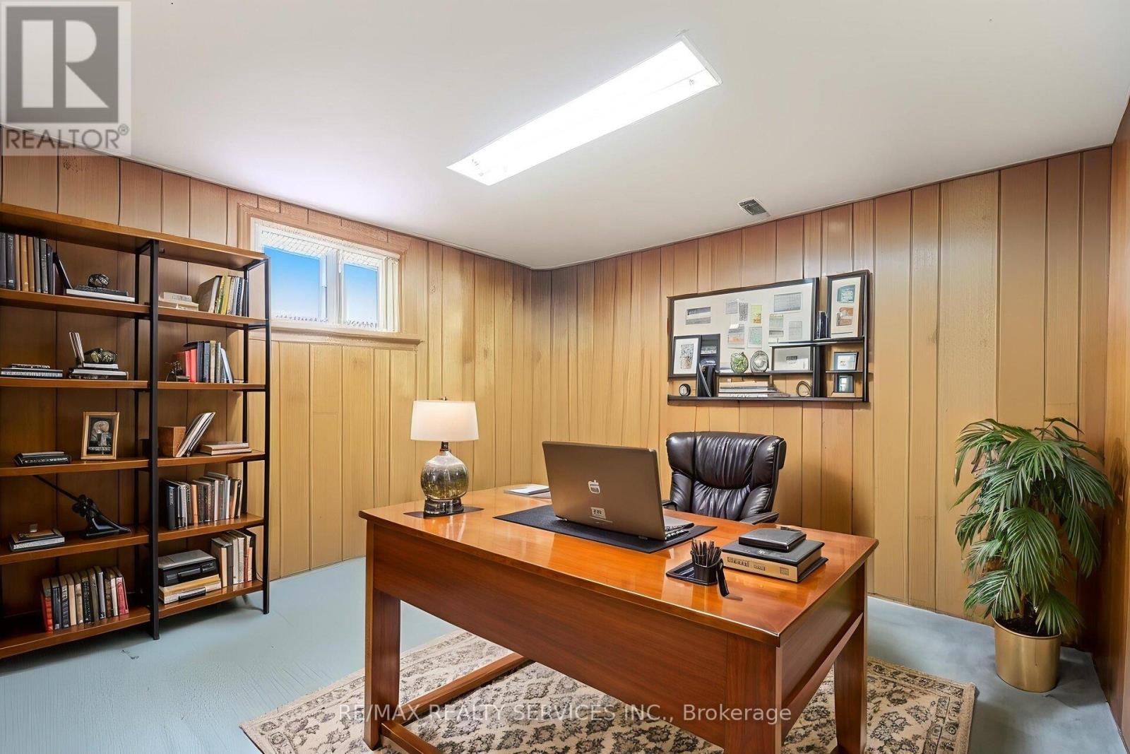 Photo 43 of 7541 Darcel Avenue, Mississauga ON