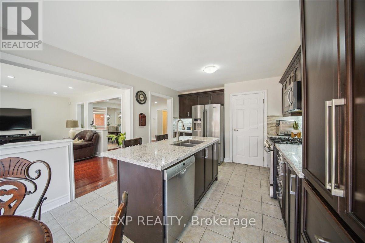 Photo 15 of 18 Raccoon Street, Brampton ON