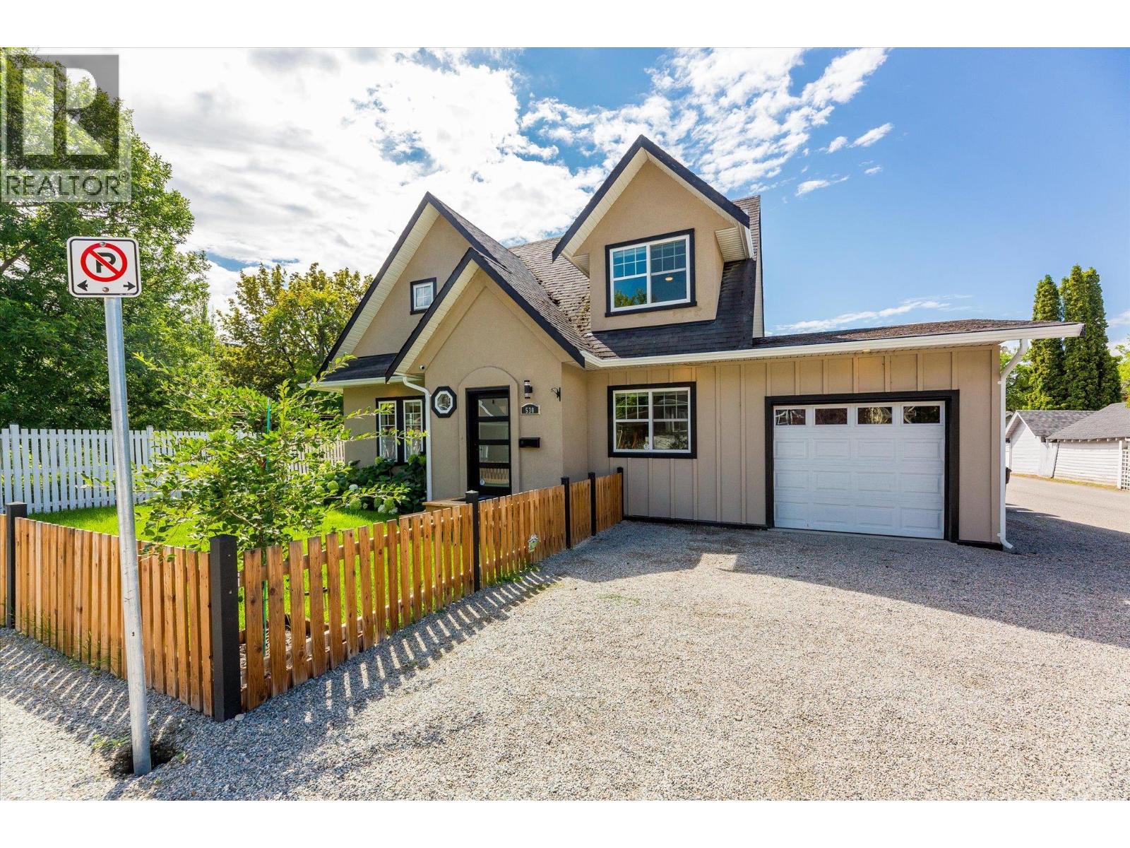 Photo 25 of 530 Rowcliffe Avenue, Kelowna BC