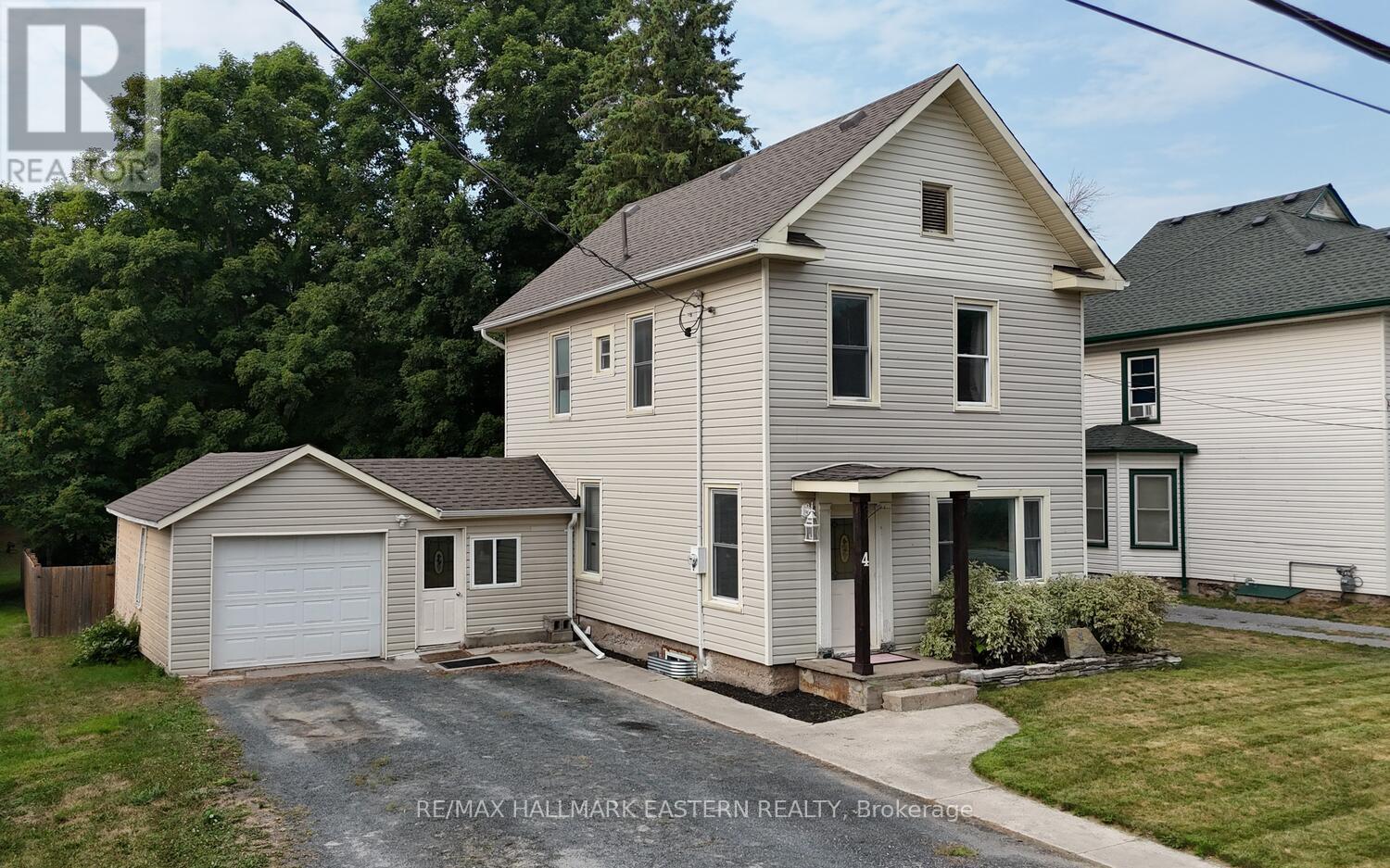Photo 21 of 4 King Street W, Havelockbelmontmethuen ON