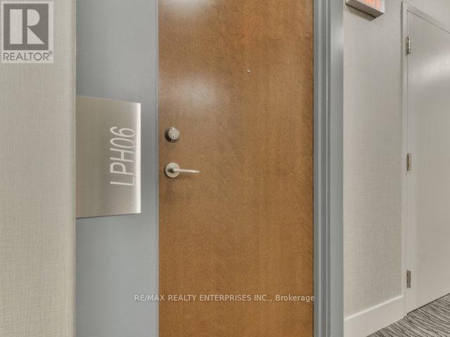 Photo 15 of Lph 06 2212 Lake Shore Boulevard W, Toronto ON