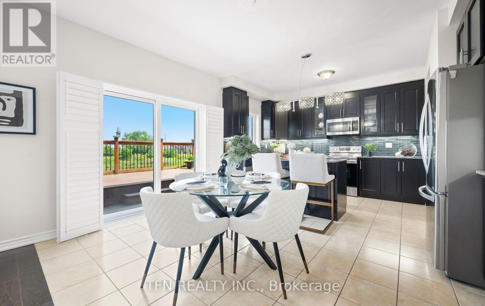 Photo 35 of 46 Lola Crescent, Brampton ON