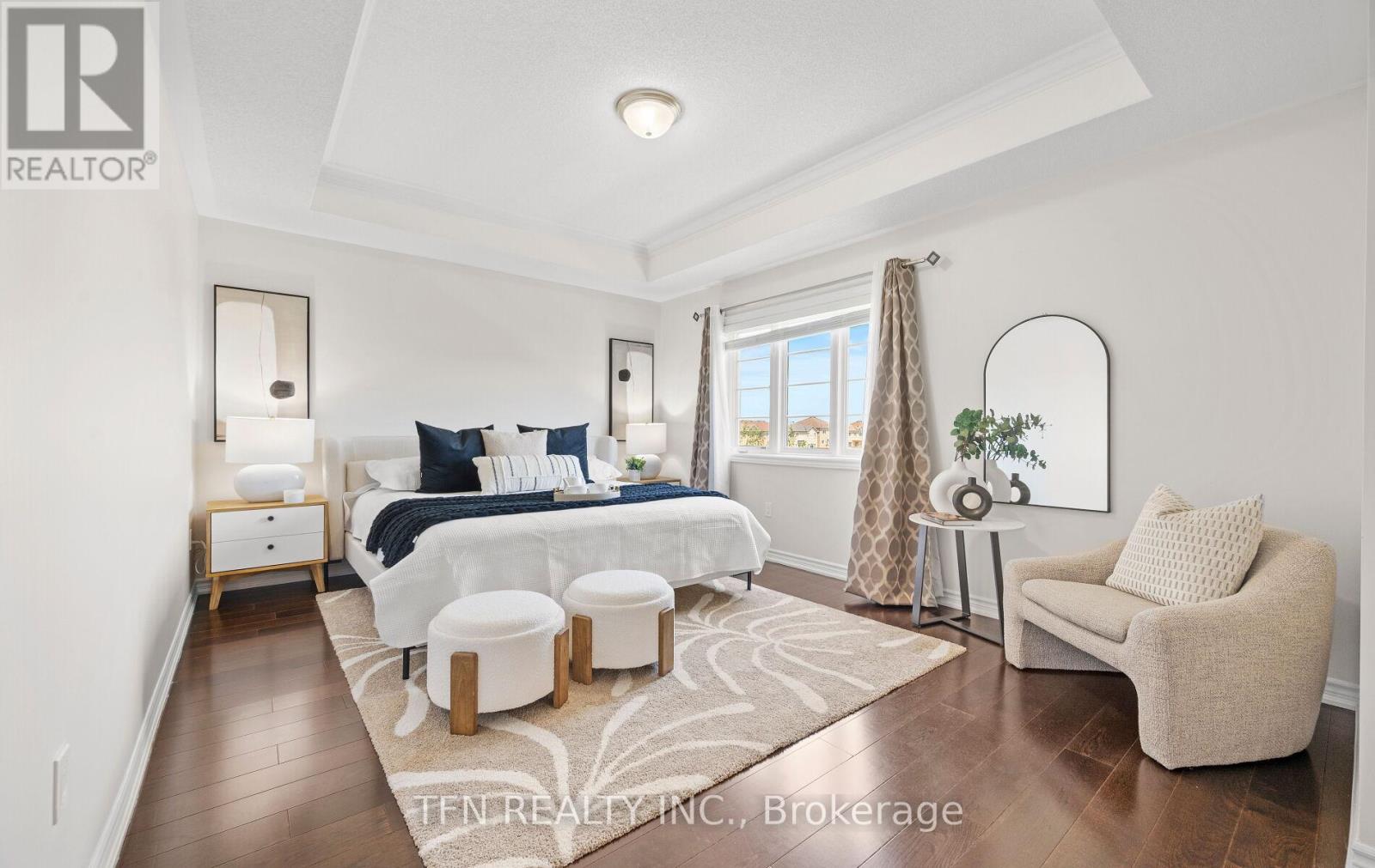 Photo 15 of 46 Lola Crescent, Brampton ON