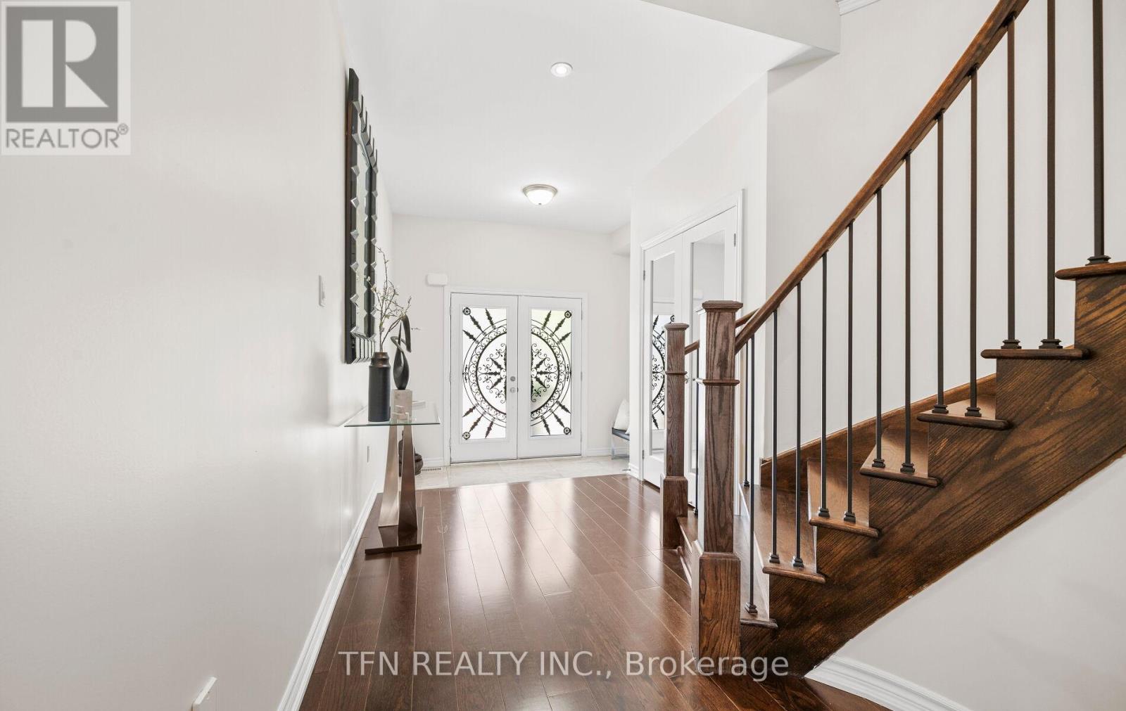 Photo 30 of 46 Lola Crescent, Brampton ON