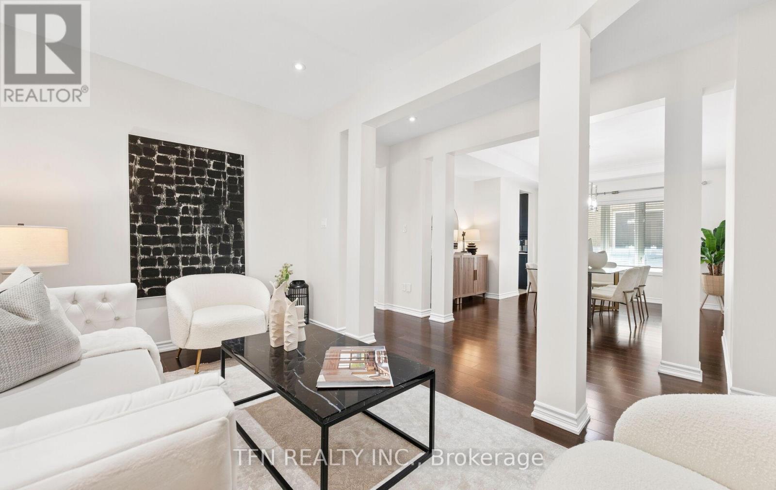 Photo 38 of 46 Lola Crescent, Brampton ON