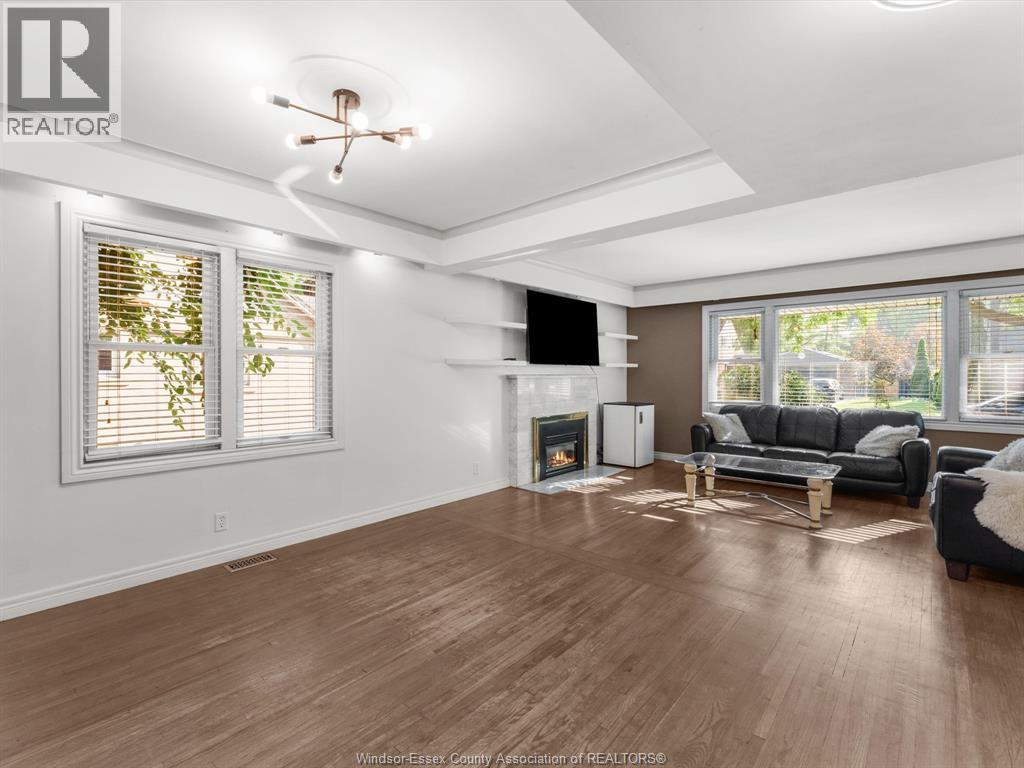 Photo 15 of 3010 Church, Windsor ON