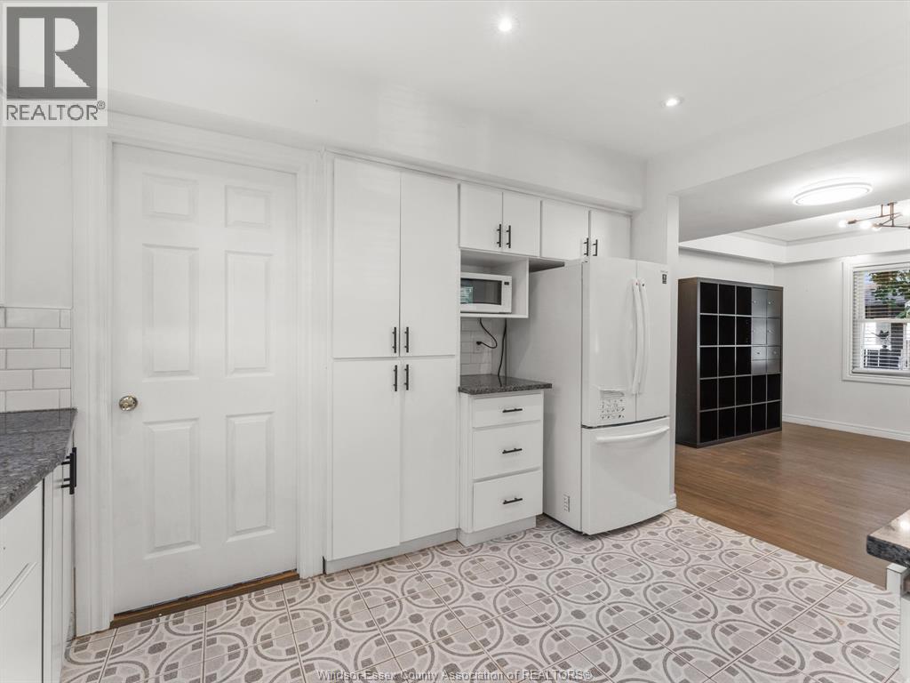 Photo 10 of 3010 Church, Windsor ON