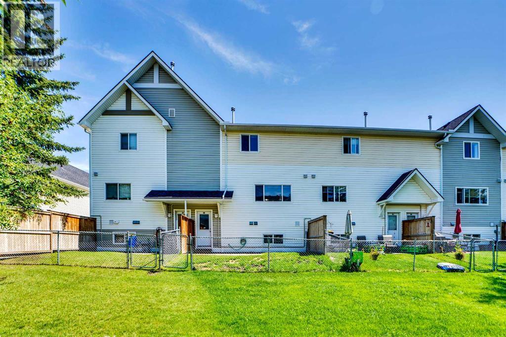 Single Family House for Sale in  Prestwick Acres Lane SE McKenzie Towne Calgary 