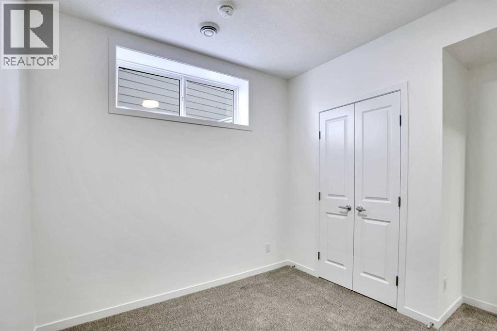Photo 35 of 425 Magnolia Way Se, Calgary AB