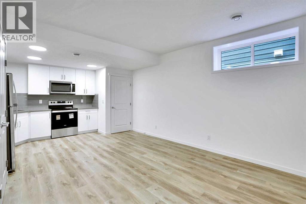 Photo 37 of 425 Magnolia Way Se, Calgary AB