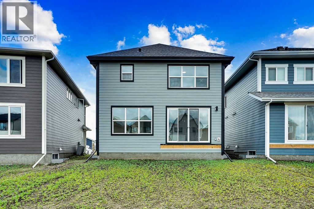 Photo 41 of 425 Magnolia Way Se, Calgary AB
