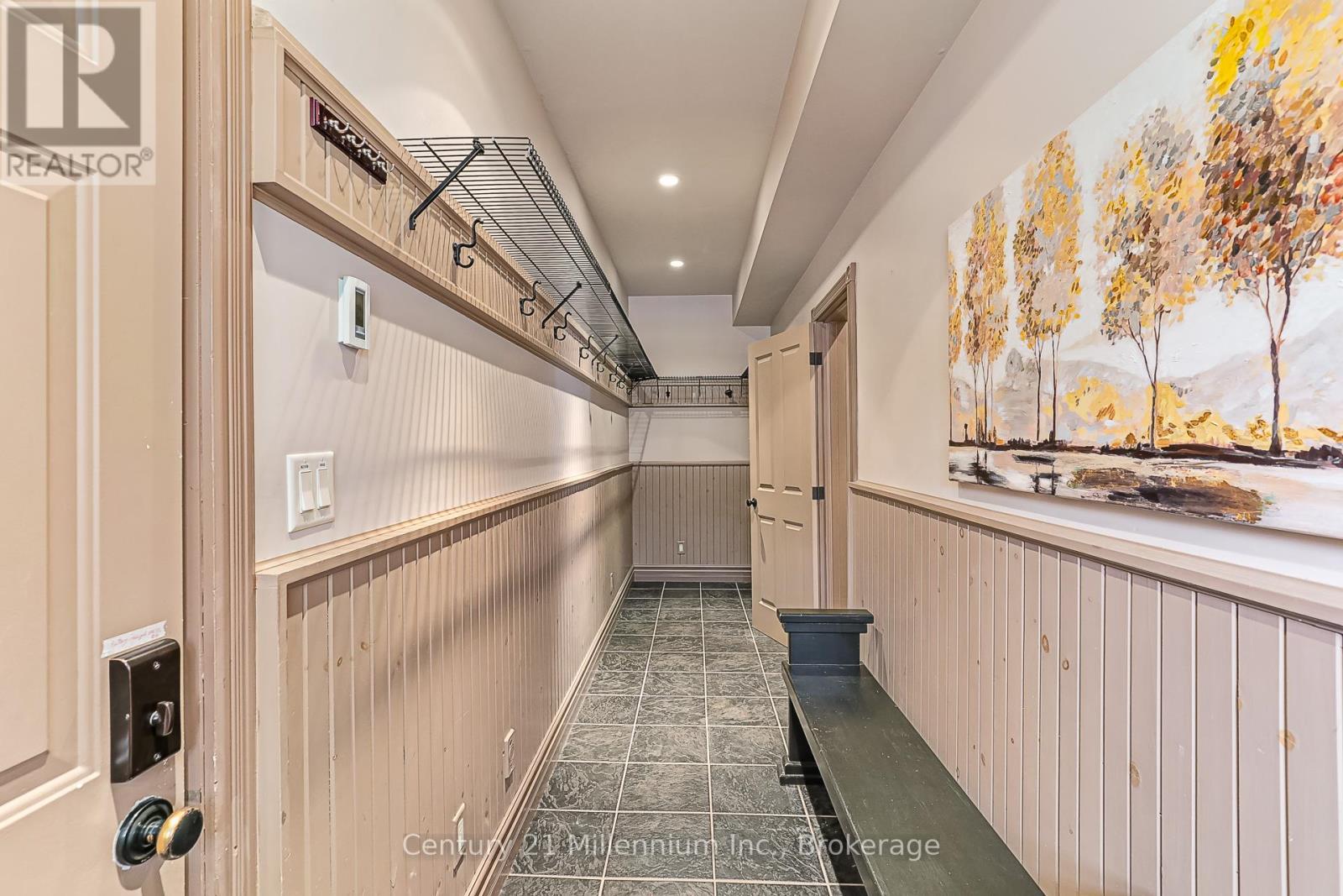 Photo 10 of 159 Snowbridge Way, Blue Mountains ON