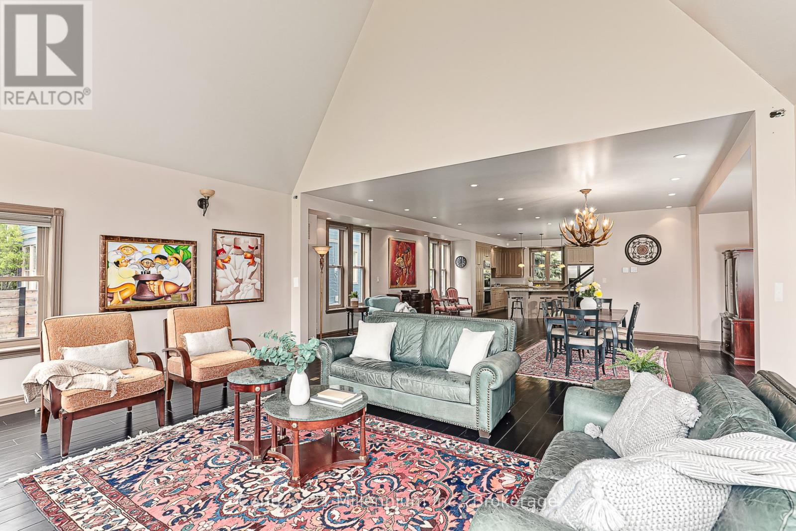 Photo 9 of 159 Snowbridge Way, Blue Mountains ON