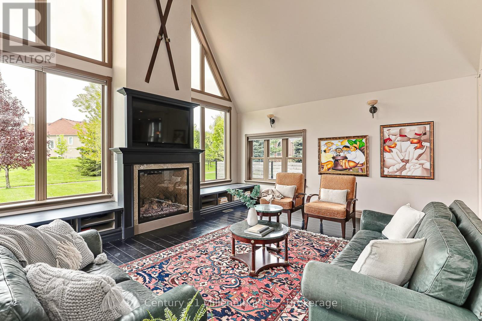 Photo 26 of 159 Snowbridge Way, Blue Mountains ON