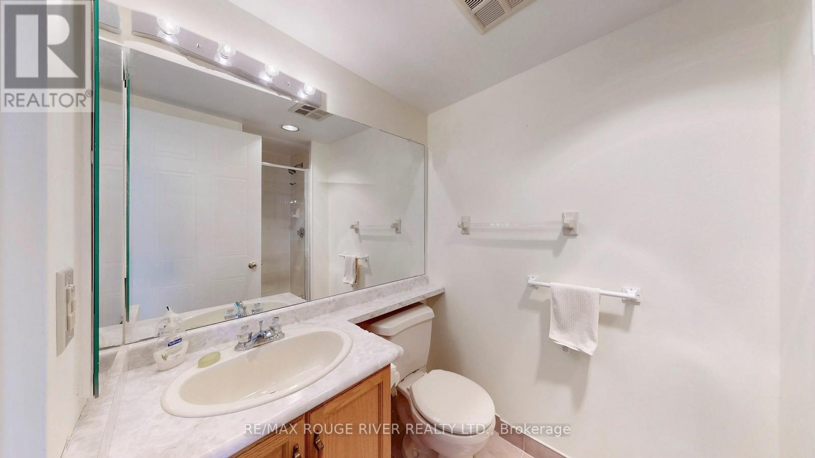 Photo 20 of 1627 1880 Valley Farm Road, Pickering ON