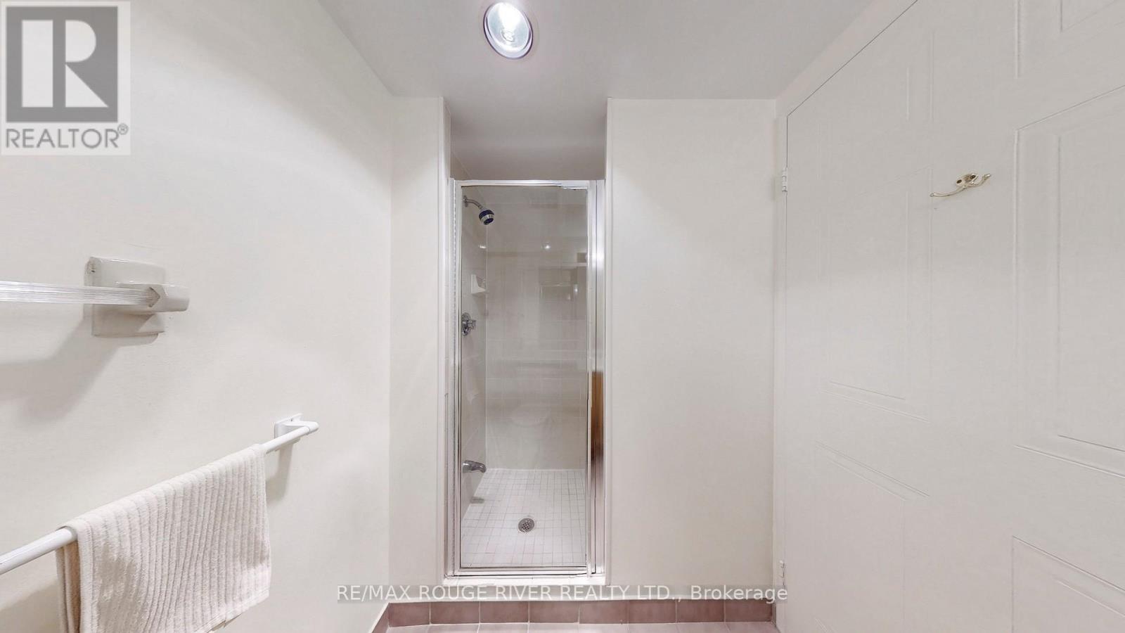 Photo 21 of 1627 1880 Valley Farm Road, Pickering ON