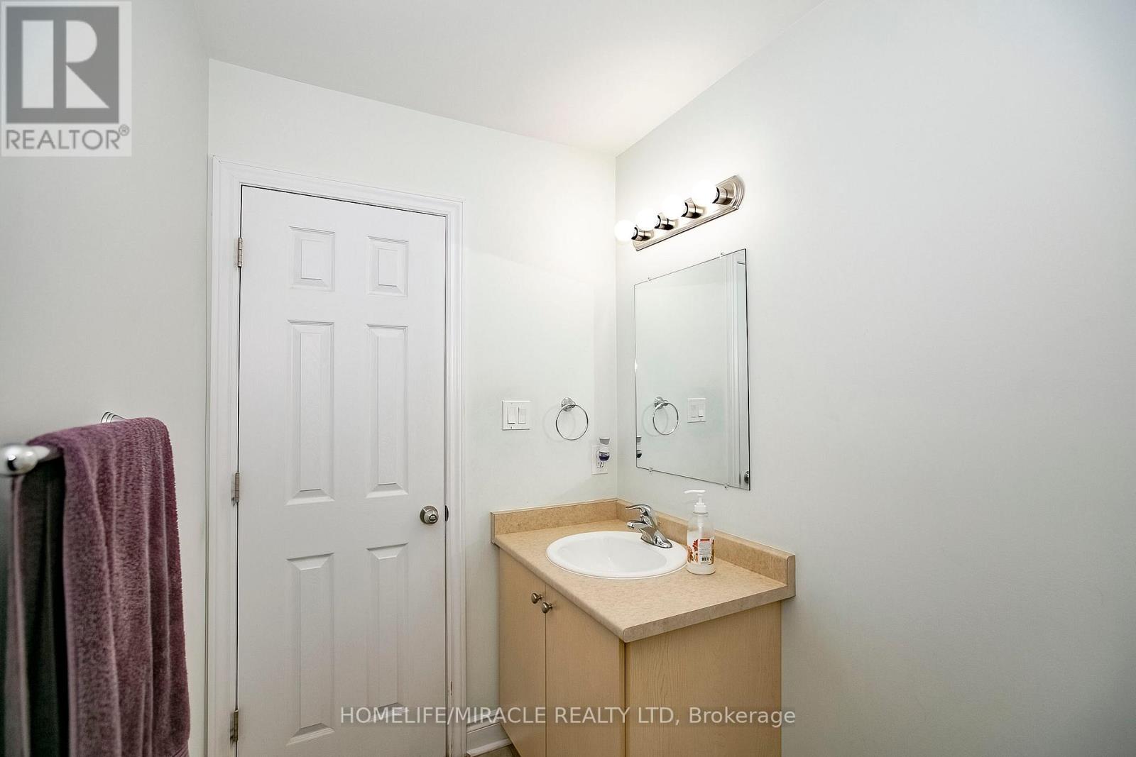 Photo 31 of 25 Oaklea Boulevard, Brampton ON