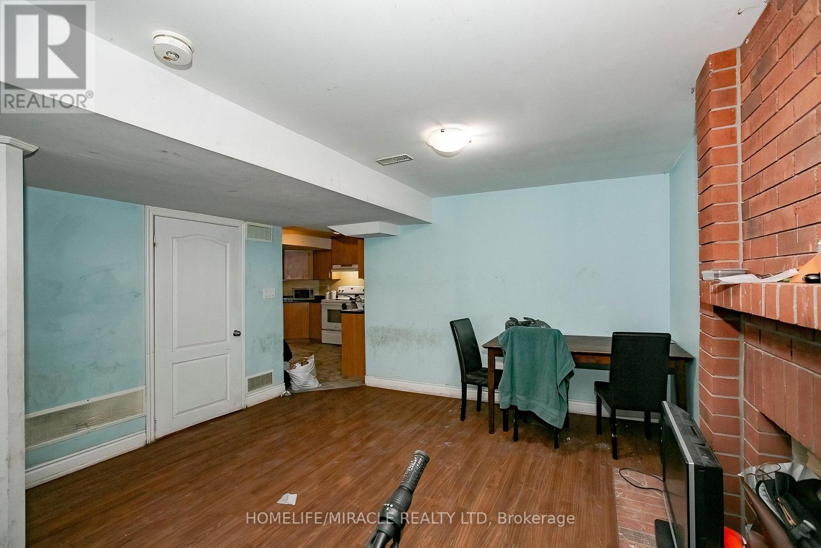Photo 37 of 25 Oaklea Boulevard, Brampton ON
