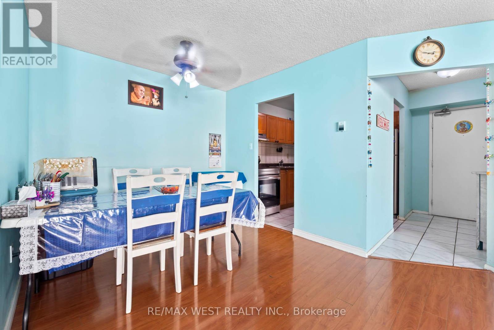 Photo 10 of 605 380 Dixon Road, Toronto ON