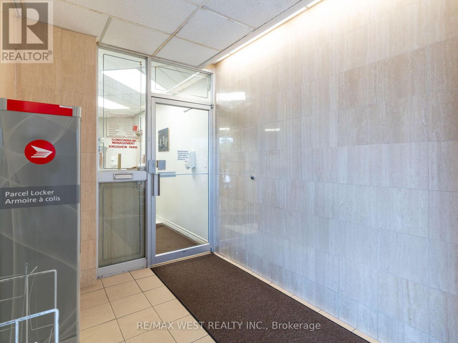 Photo 4 of 605 380 Dixon Road, Toronto ON