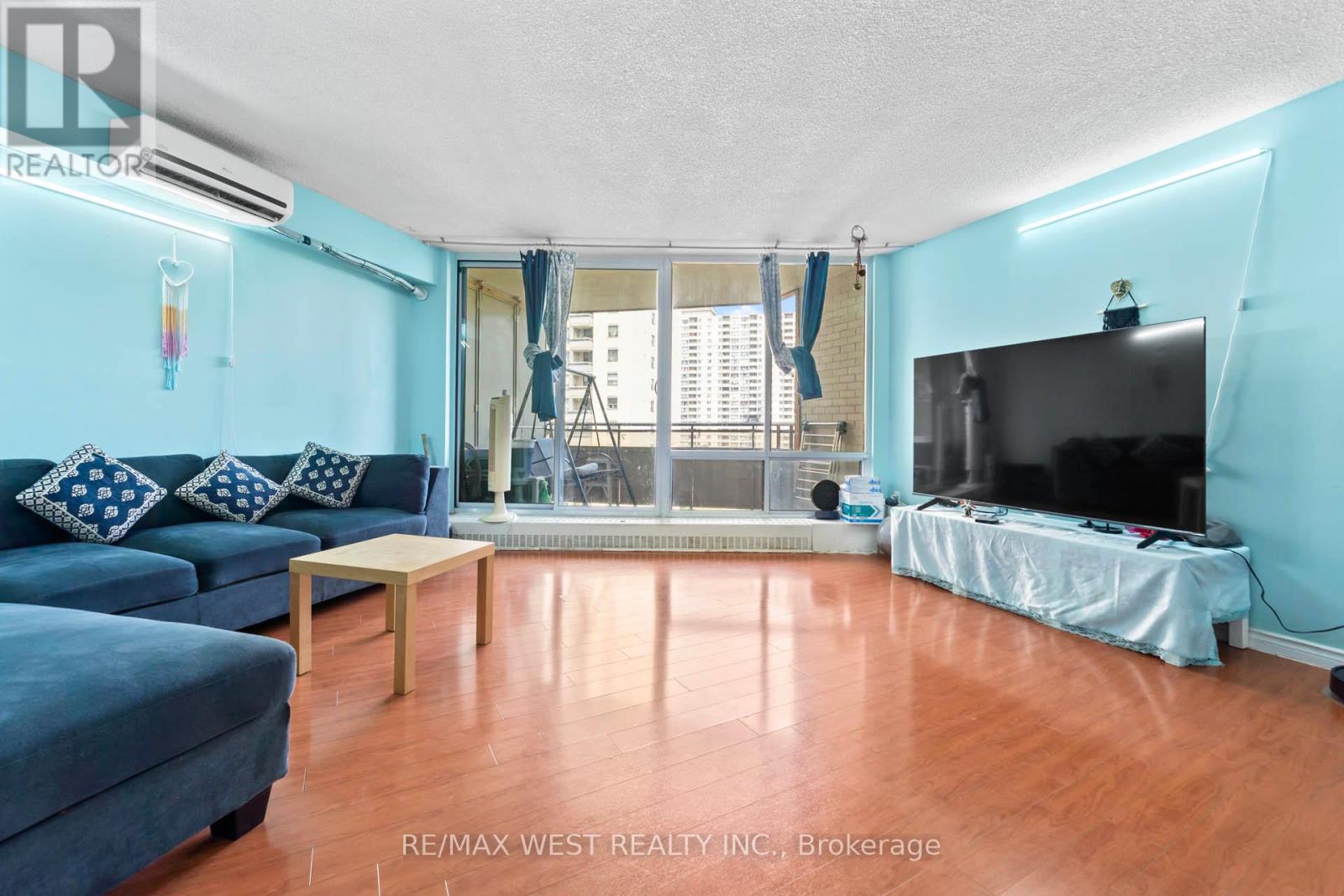 Photo 8 of 605 380 Dixon Road, Toronto ON