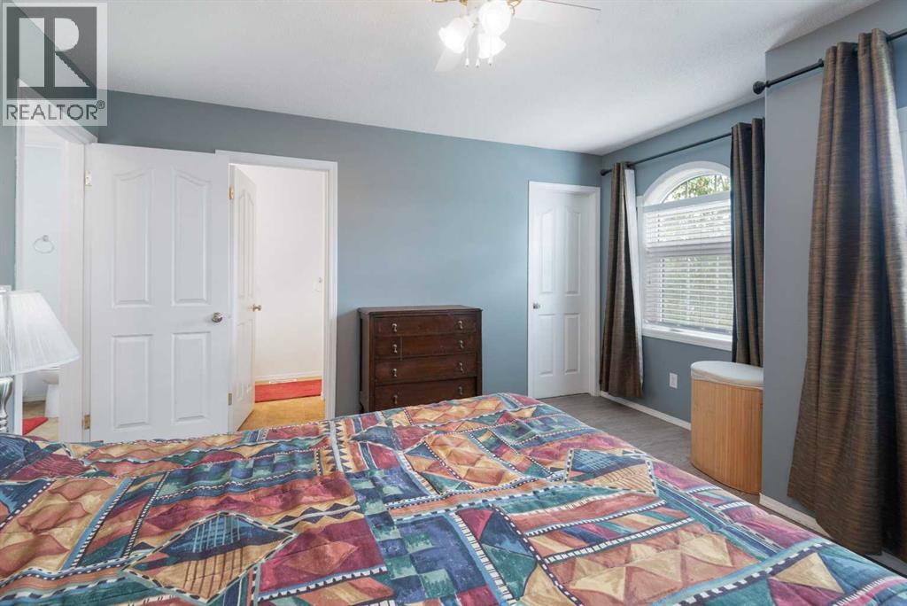 Photo 18 of 44 Country Ridge Close, Lacombe AB
