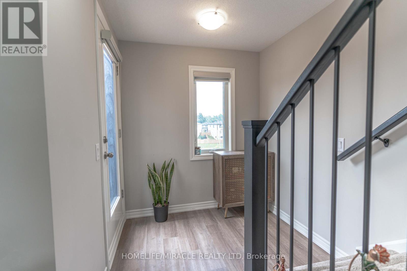 Photo 13 of Unit 45 261 Chapel Hill Drive, Kitchener ON
