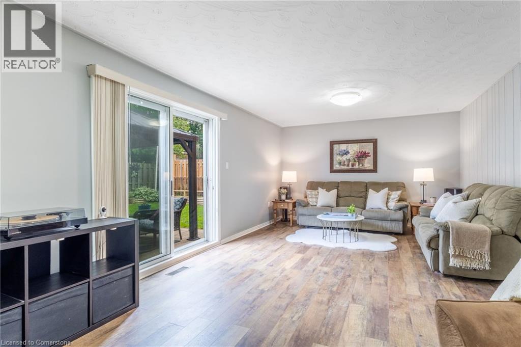 Photo 20 of 63 Lionsgate Avenue, Hamilton ON