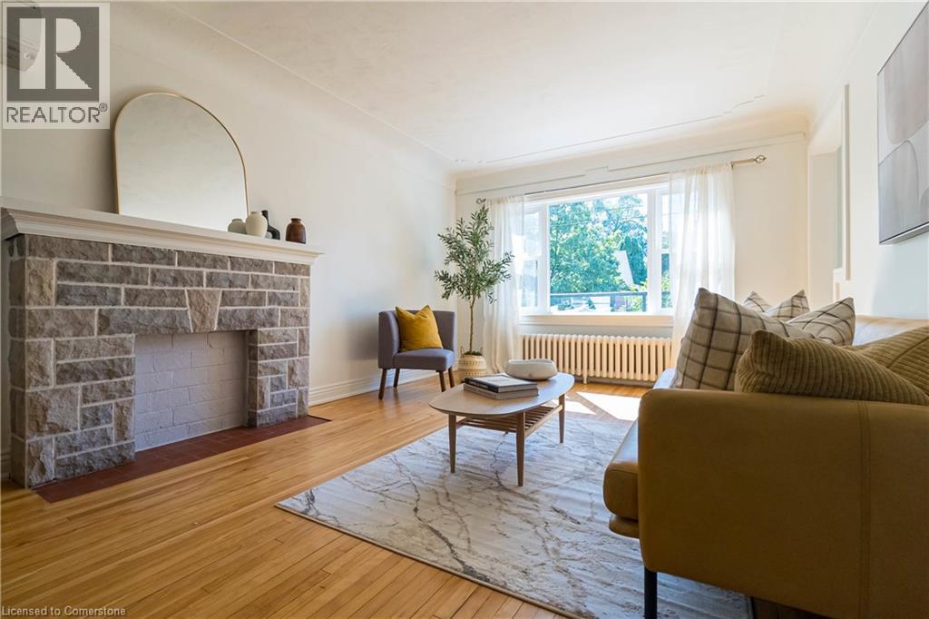 Photo 7 of 116 1st Street N, Stoney Creek ON