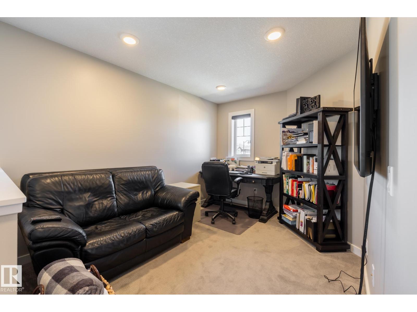 Photo 29 of 7403 Colonel Mewburn Rd Nw, Edmonton AB