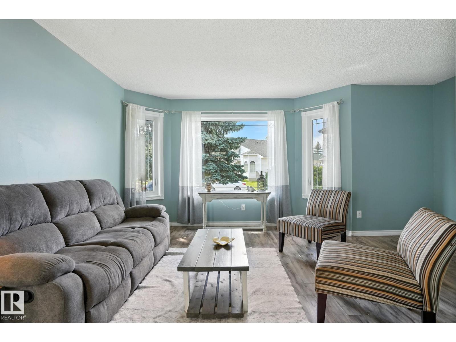 Photo 20 of 1031 James Cr Nw, Edmonton AB