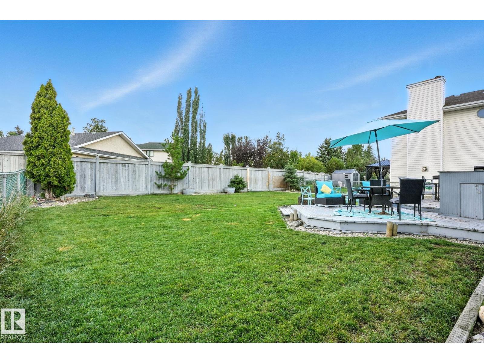 Photo 4 of 1031 James Cr Nw, Edmonton AB