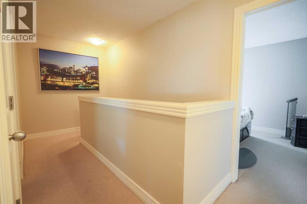 Photo 19 of 105 Deer Ridge Lane Se, Calgary AB