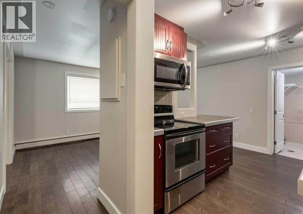 Single Family House for Sale in    Street SW Bankview Calgary 