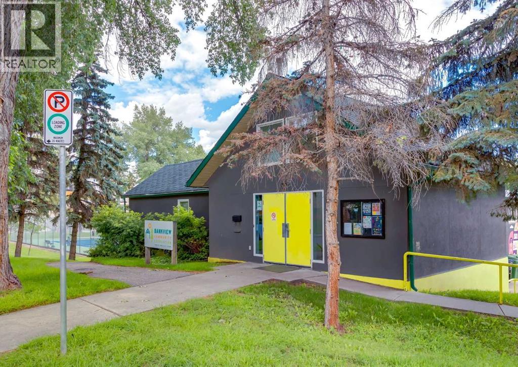 Single Family House for Sale in    Street SW Bankview Calgary 