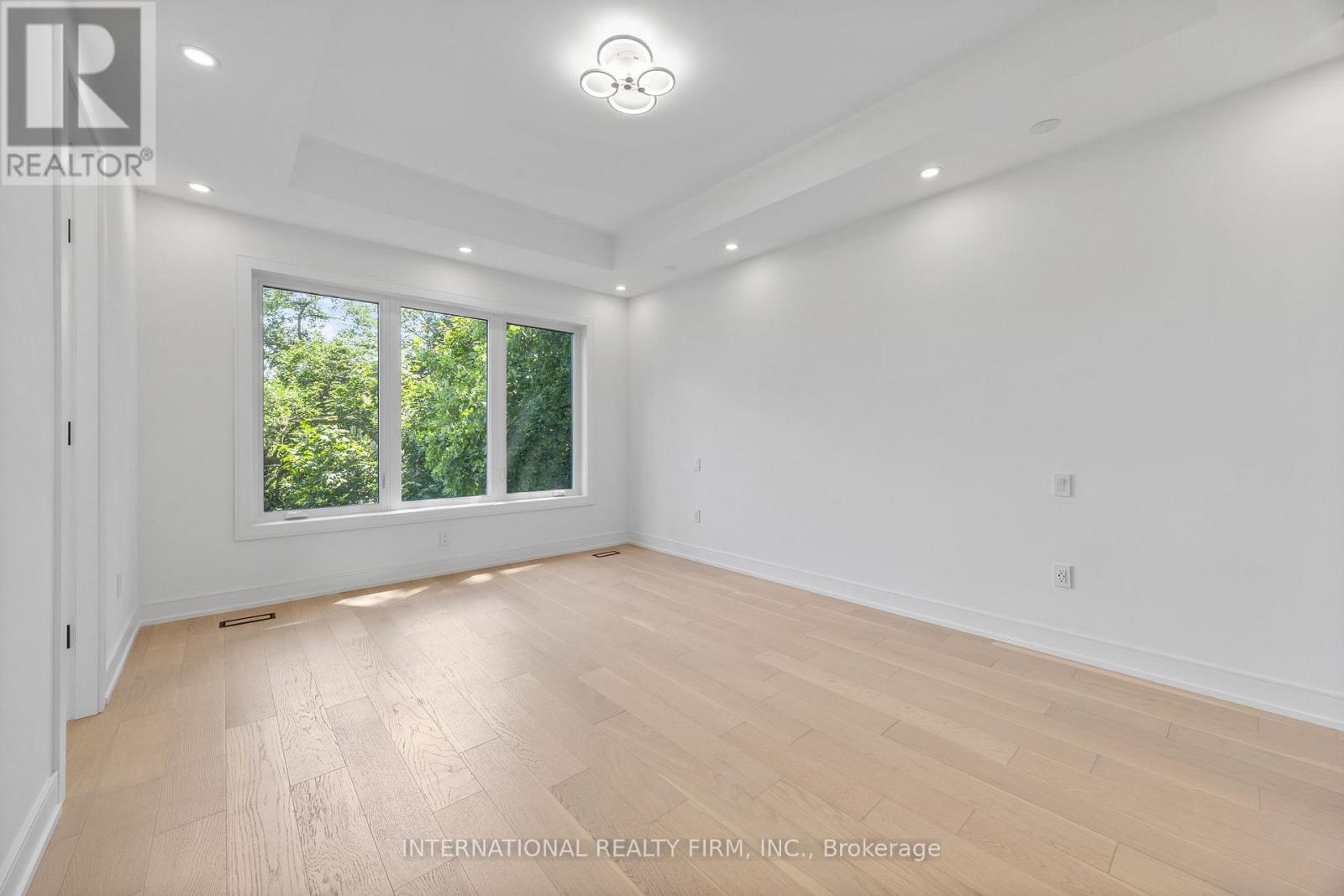 Photo 22 of 19 Ivy Avenue, Toronto ON
