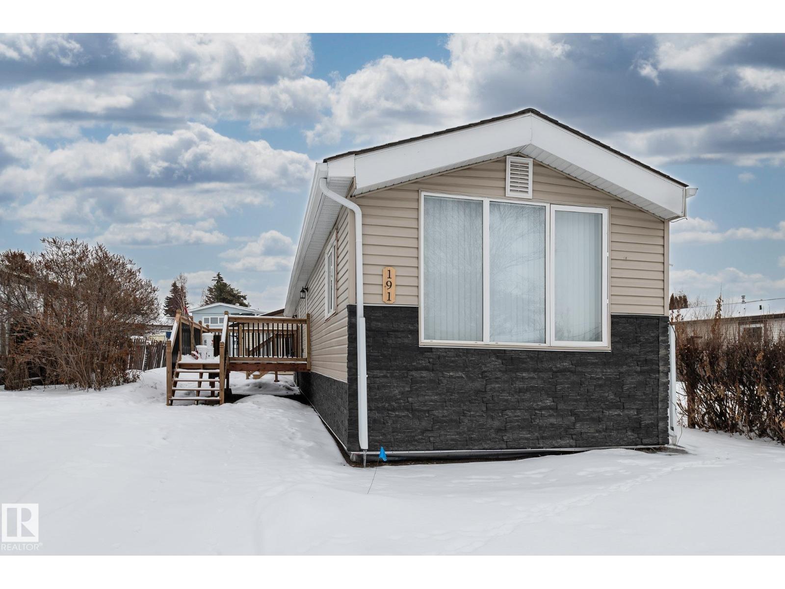 Photo 15 of 191 Lee Ridge Rd Nw, Edmonton AB