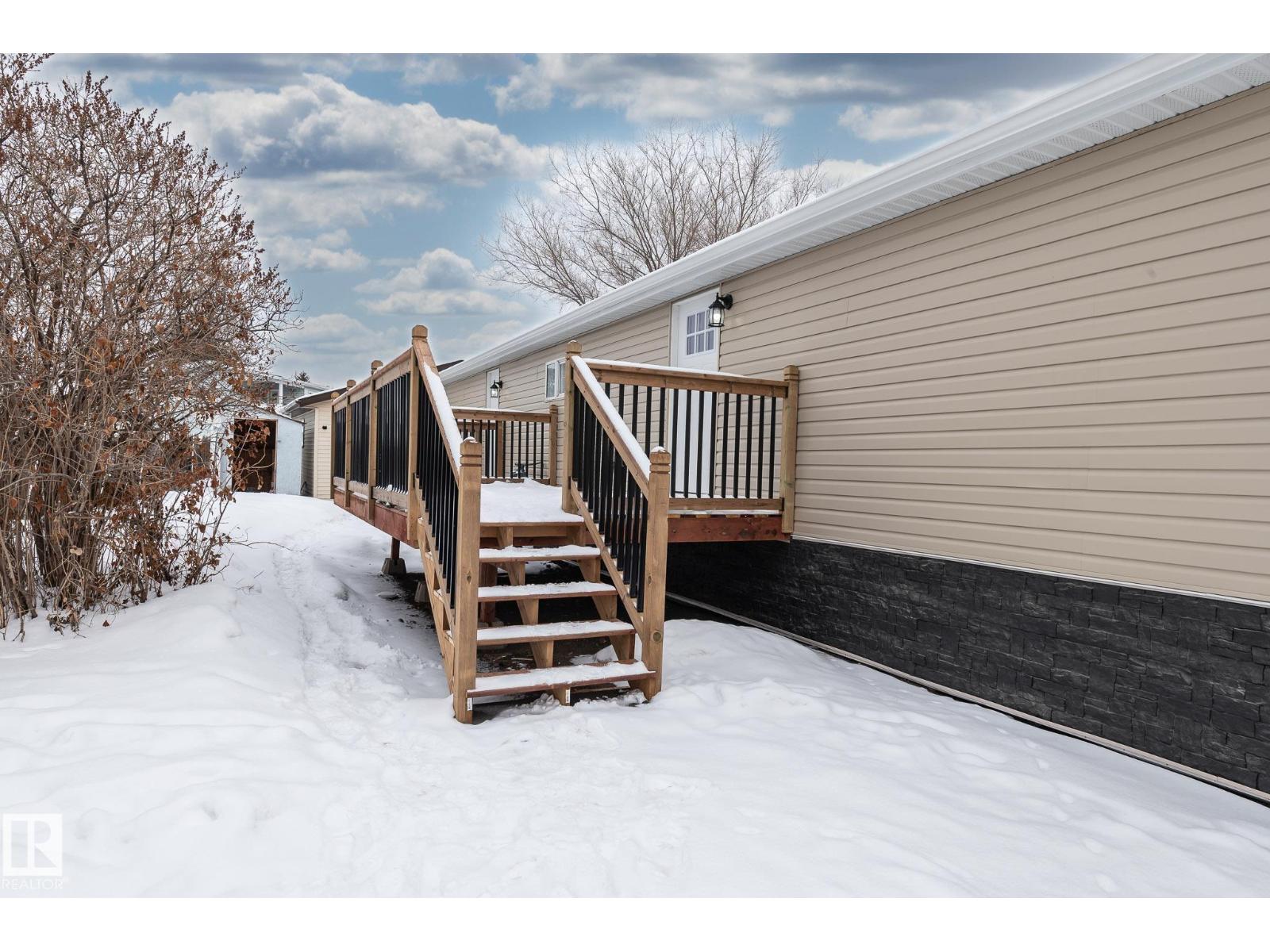 Photo 18 of 191 Lee Ridge Rd Nw, Edmonton AB